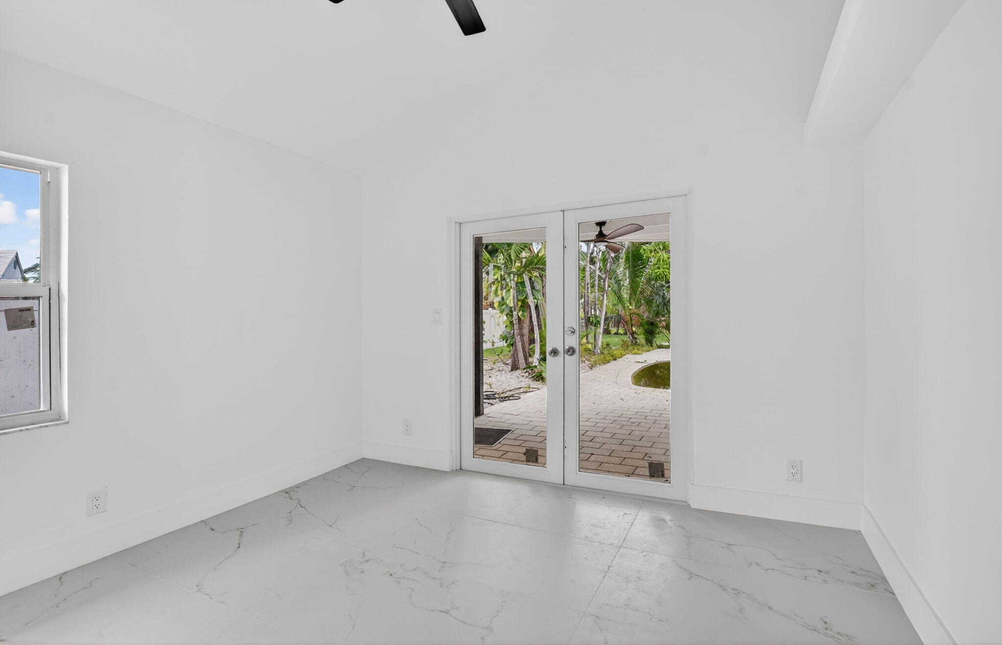 COQUINA LAKES - Residential