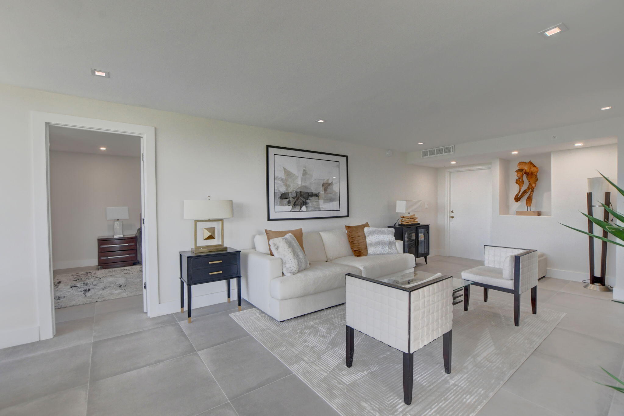 Lakewood Midrise - Residential Lease