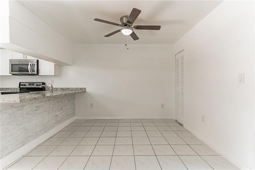 SOUTH LAKES VILLAGE - Residential