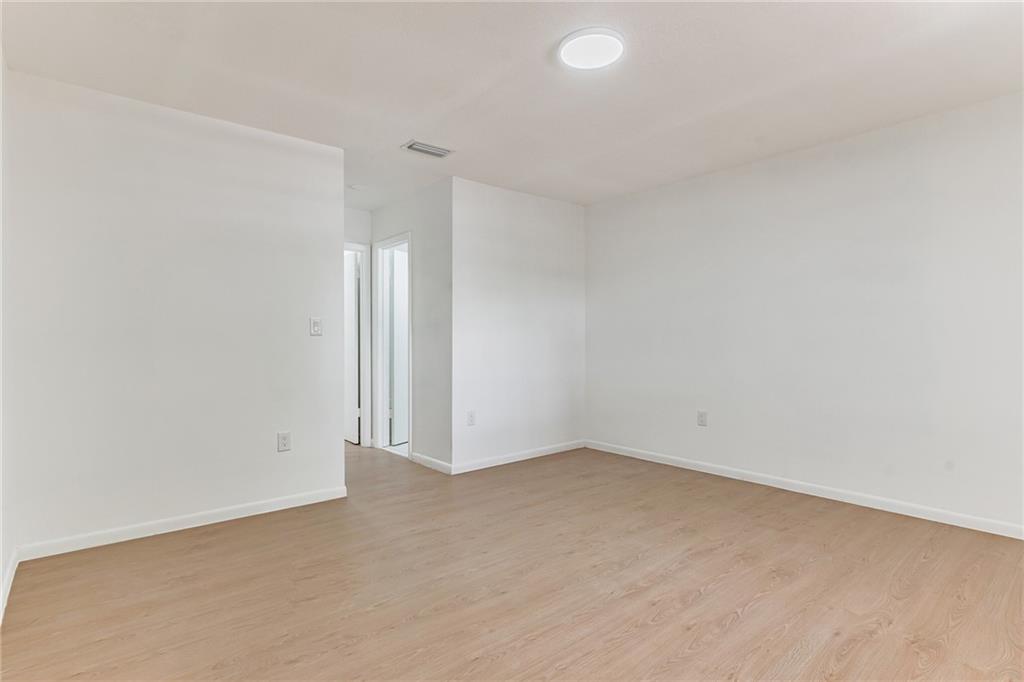 SOUTH LAKES VILLAGE - Residential