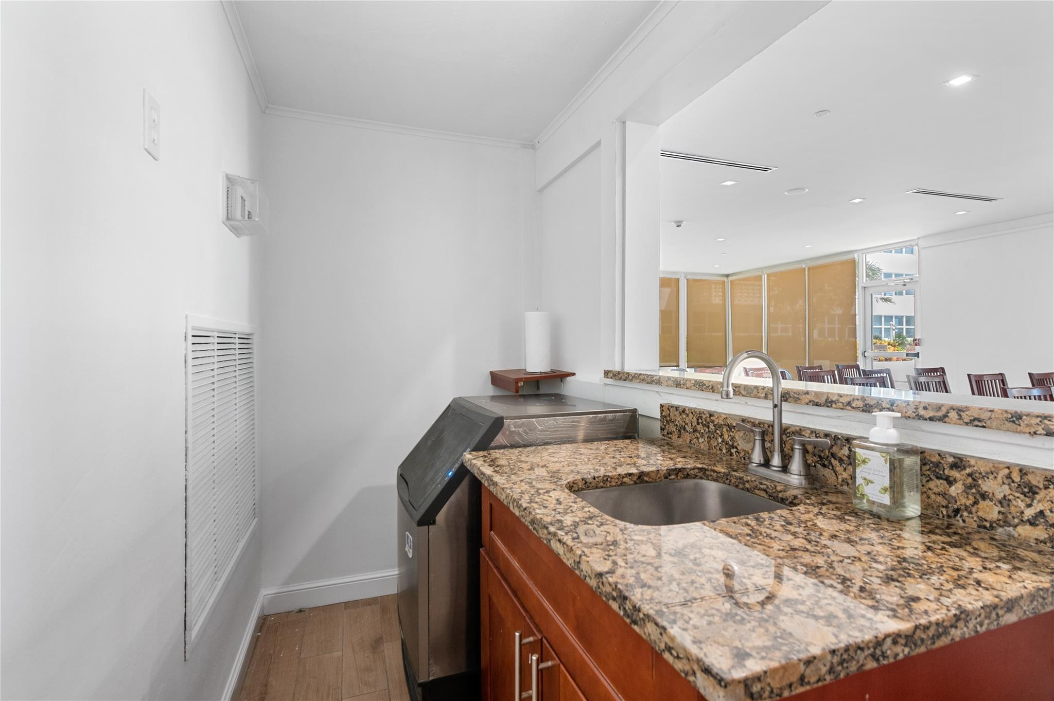 Ocean Summit - Residential