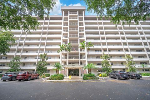 605 Oaks Dr 907 Pompano Beach FL 33069