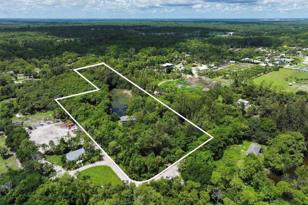 Photo of 9620 171st Street N, Jupiter, FL 33478 (MLS # R11108597)