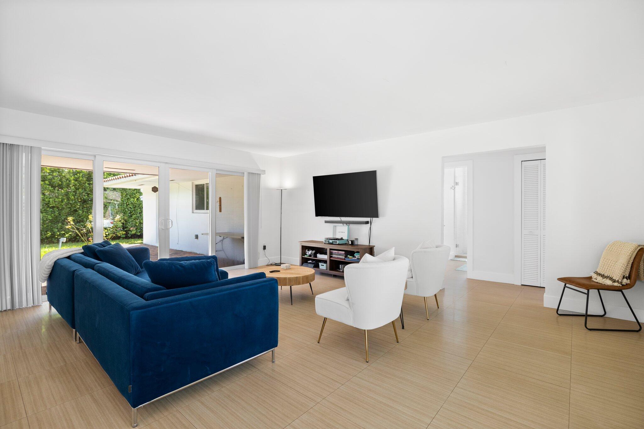 CORAL GABLES GRANADA SEC - Residential Lease