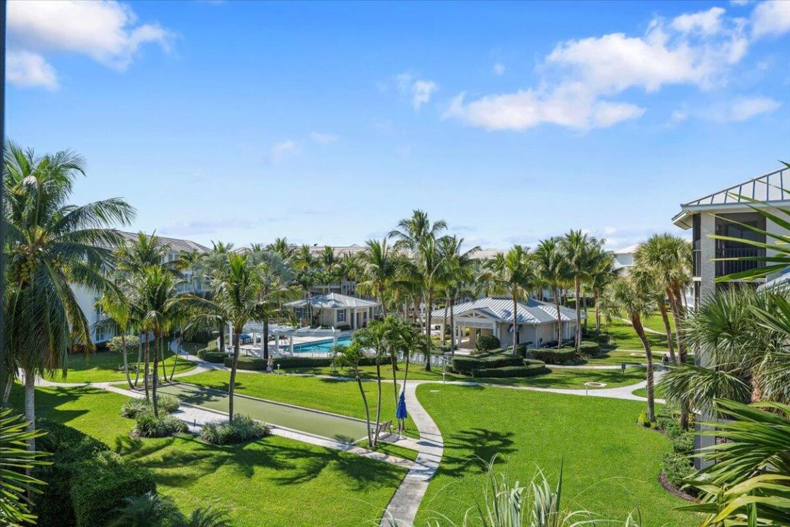 143 Bay Colony Drive N