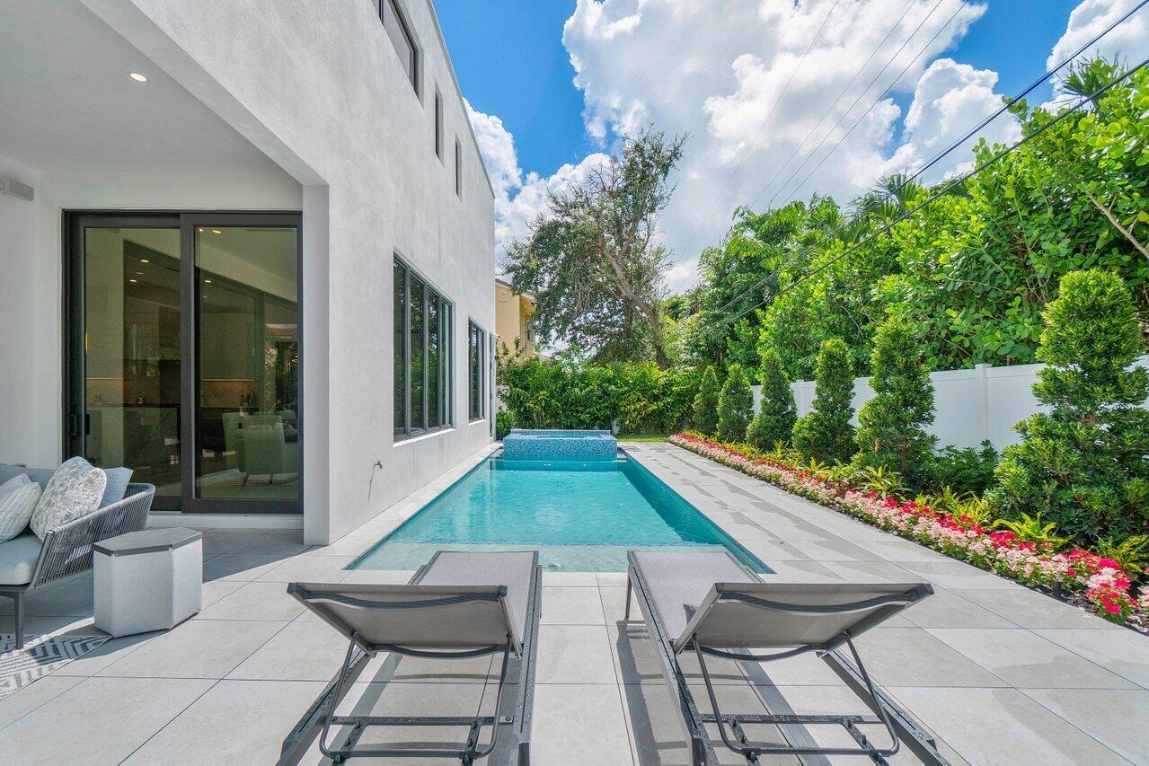 BOCA VILLAS SEC B - Residential