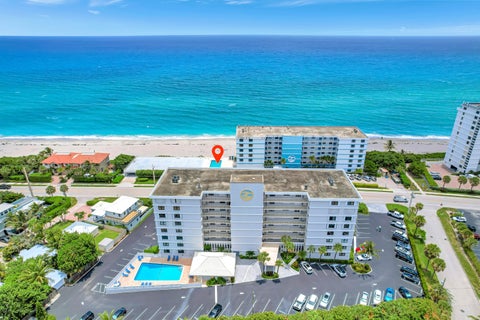 Tiny photo for 911 Ocean Drive #704, Juno Beach, FL 33408 (MLS # B26090699)