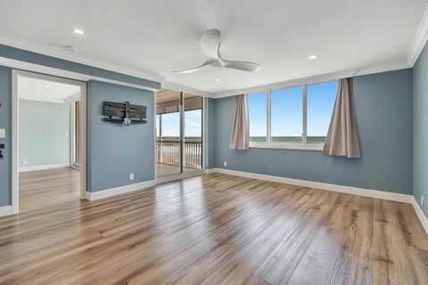 Tiny photo for 911 Ocean Drive #704, Juno Beach, FL 33408 (MLS # B26090699)