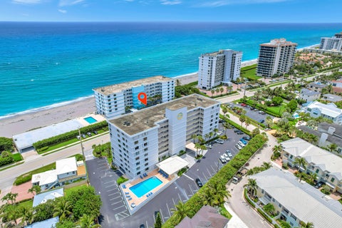 Tiny photo for 911 Ocean Drive #704, Juno Beach, FL 33408 (MLS # B26090699)