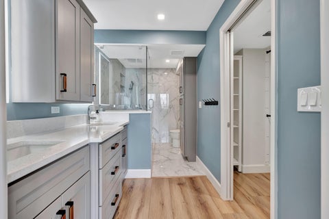 Tiny photo for 911 Ocean Drive #704, Juno Beach, FL 33408 (MLS # B26090699)