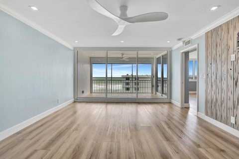 Tiny photo for 911 Ocean Drive #704, Juno Beach, FL 33408 (MLS # B26090699)