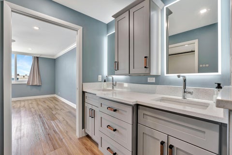 Tiny photo for 911 Ocean Drive #704, Juno Beach, FL 33408 (MLS # B26090699)