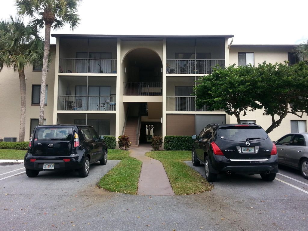 Photo of 206 Foxtail Drive #E1, Greenacres, FL 33415 (MLS # R11106045)