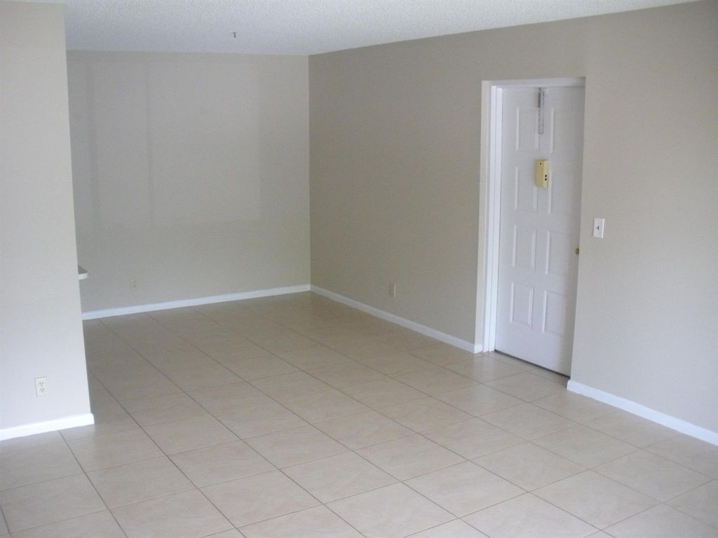 Photo of 206 Foxtail Drive #E1, Greenacres, FL 33415 (MLS # R11106045)