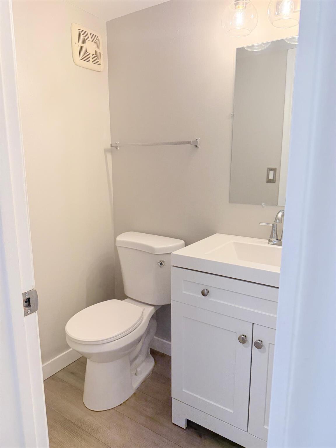 ANDOVER CONDOS - Residential Lease