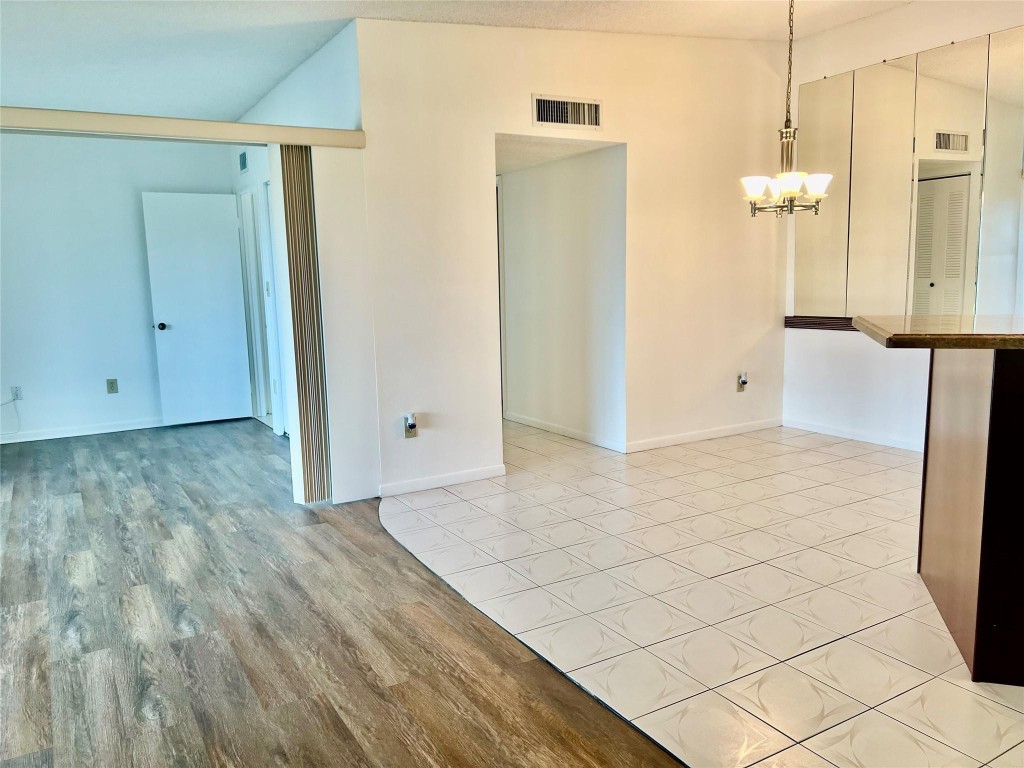 KINGS POINT - Residential Lease