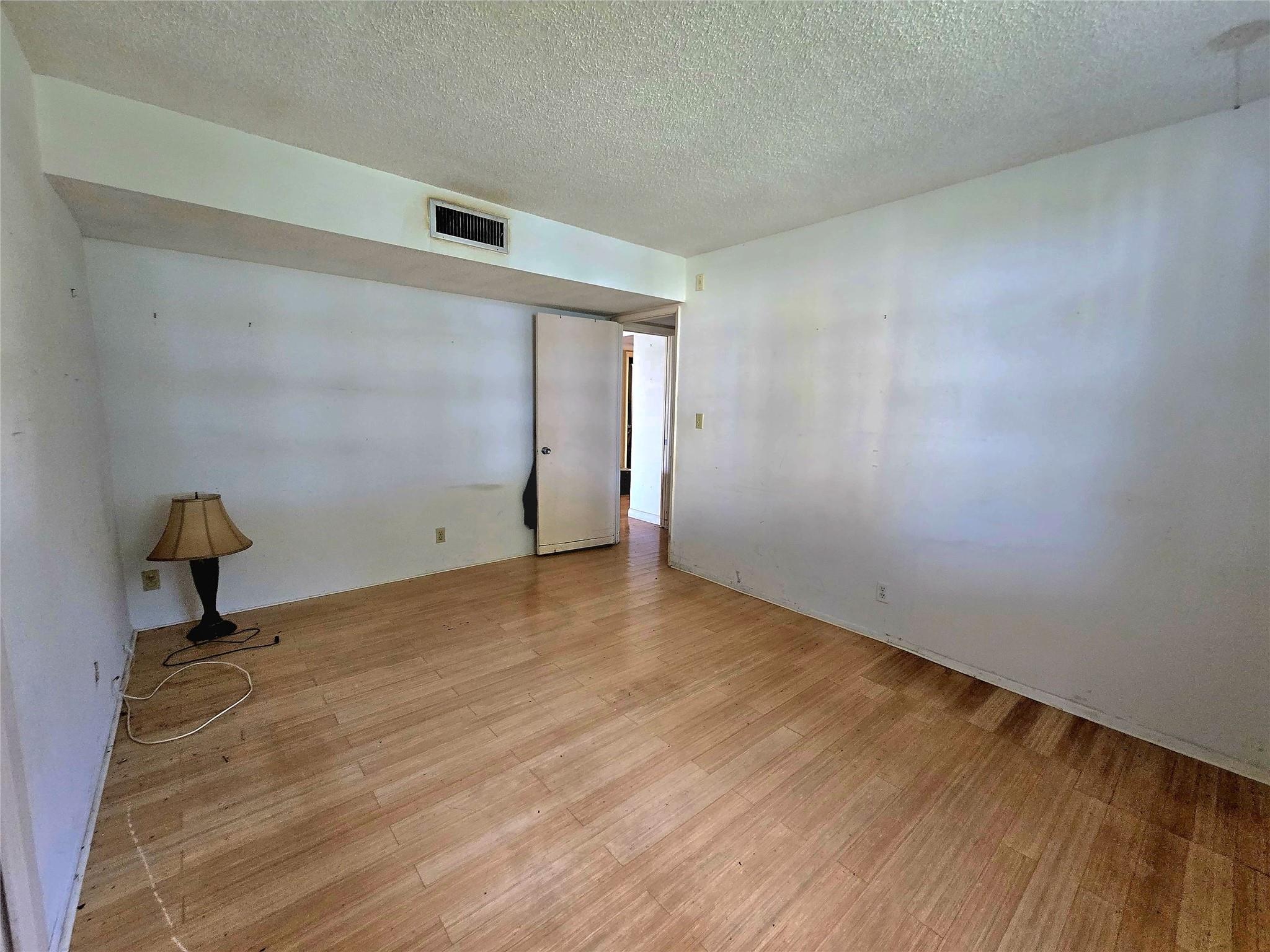 2940 N Course Dr 112