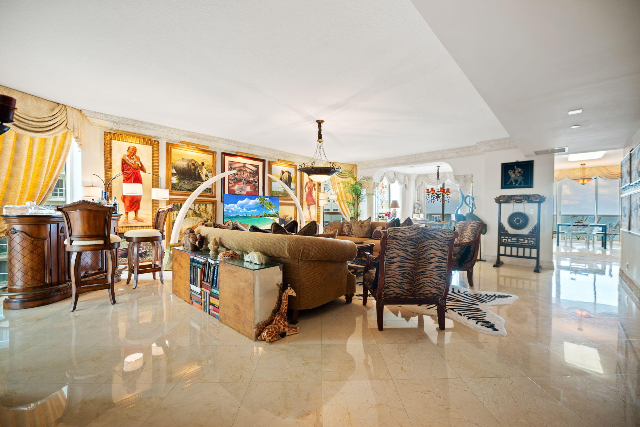 LHERMITAGE II CONDOMINIUM - Residential