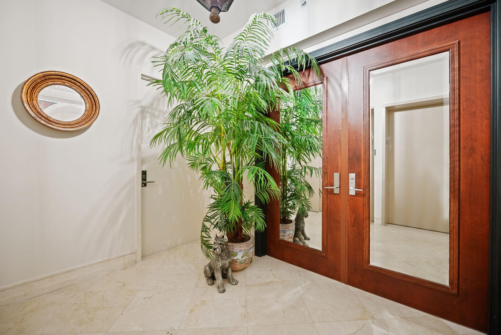 LHERMITAGE II CONDOMINIUM - Residential