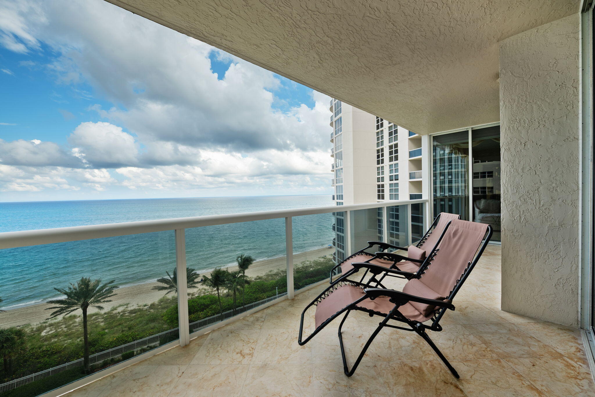 LHERMITAGE II CONDOMINIUM - Residential