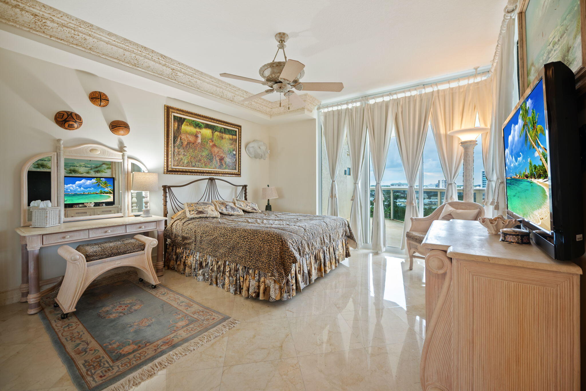 LHERMITAGE II CONDOMINIUM - Residential