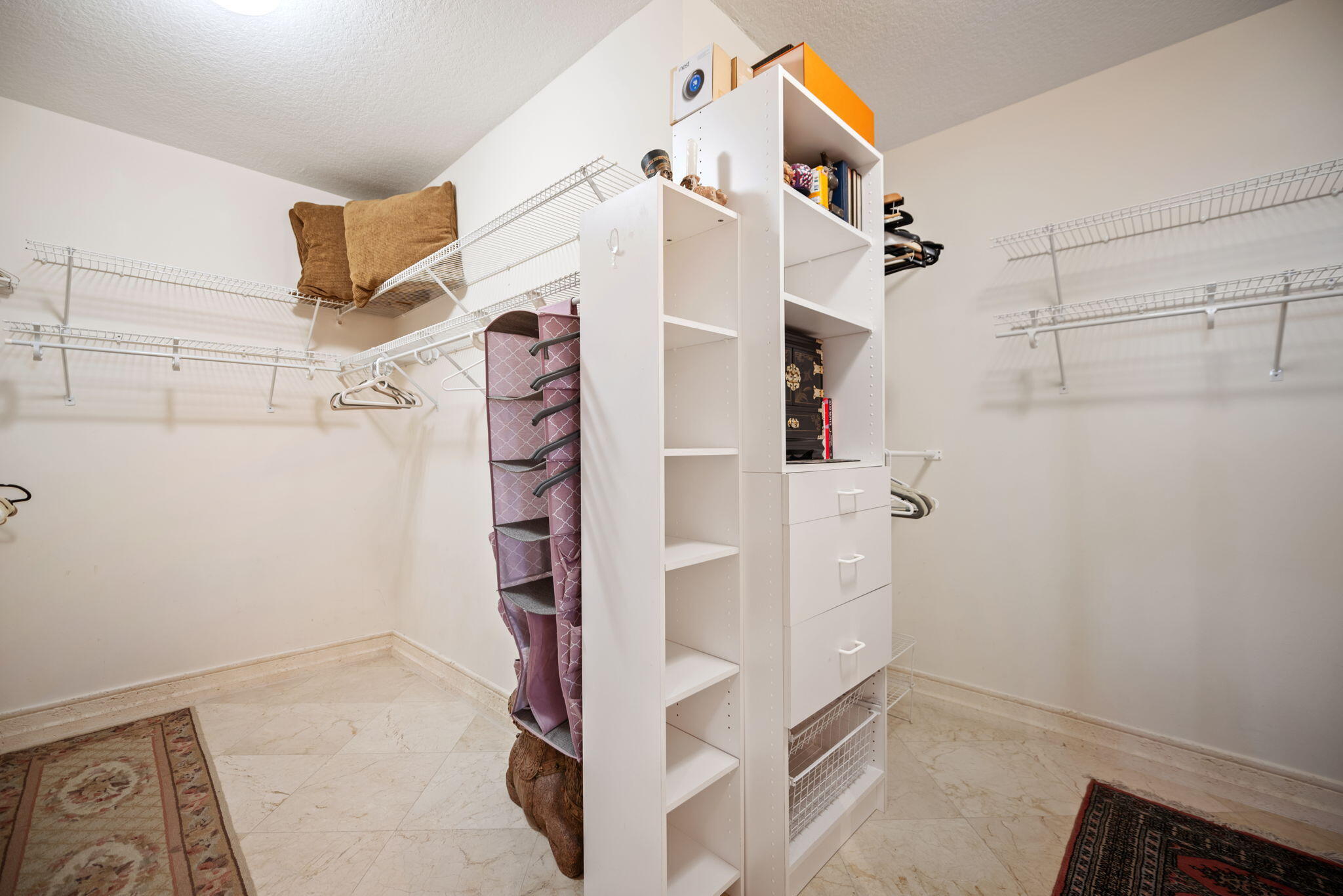 LHERMITAGE II CONDOMINIUM - Residential