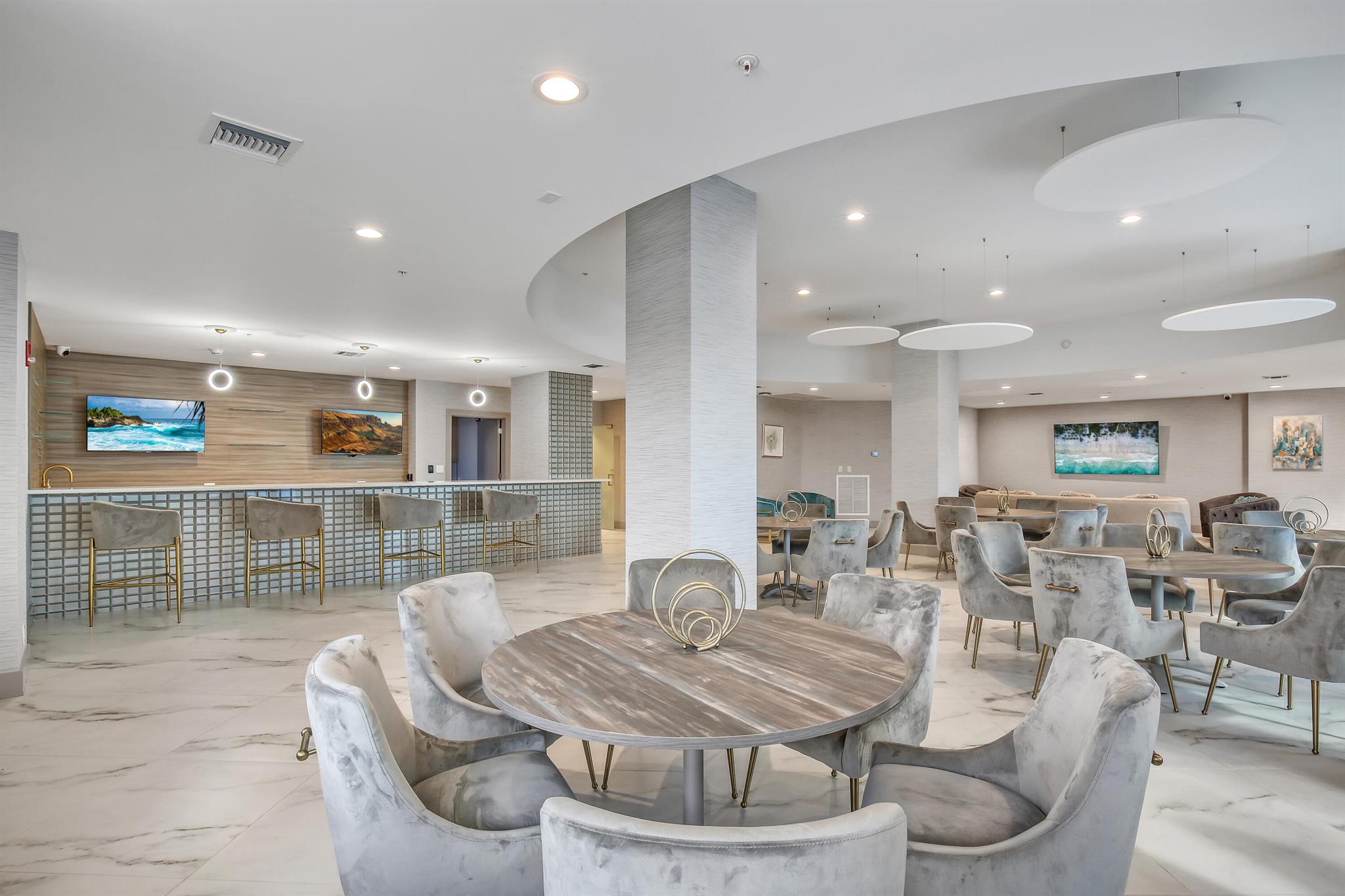 Corniche Condo - Residential Lease