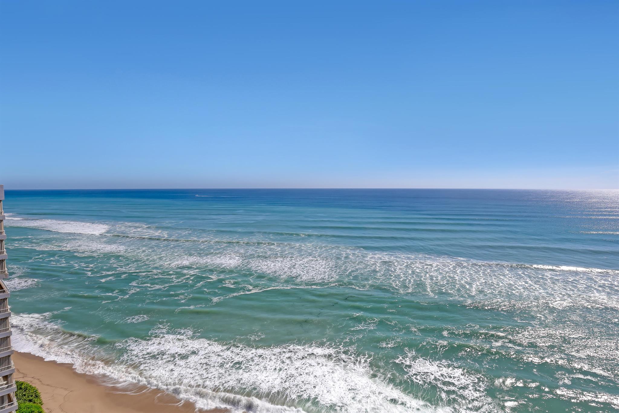 Corniche Condo - Residential Lease