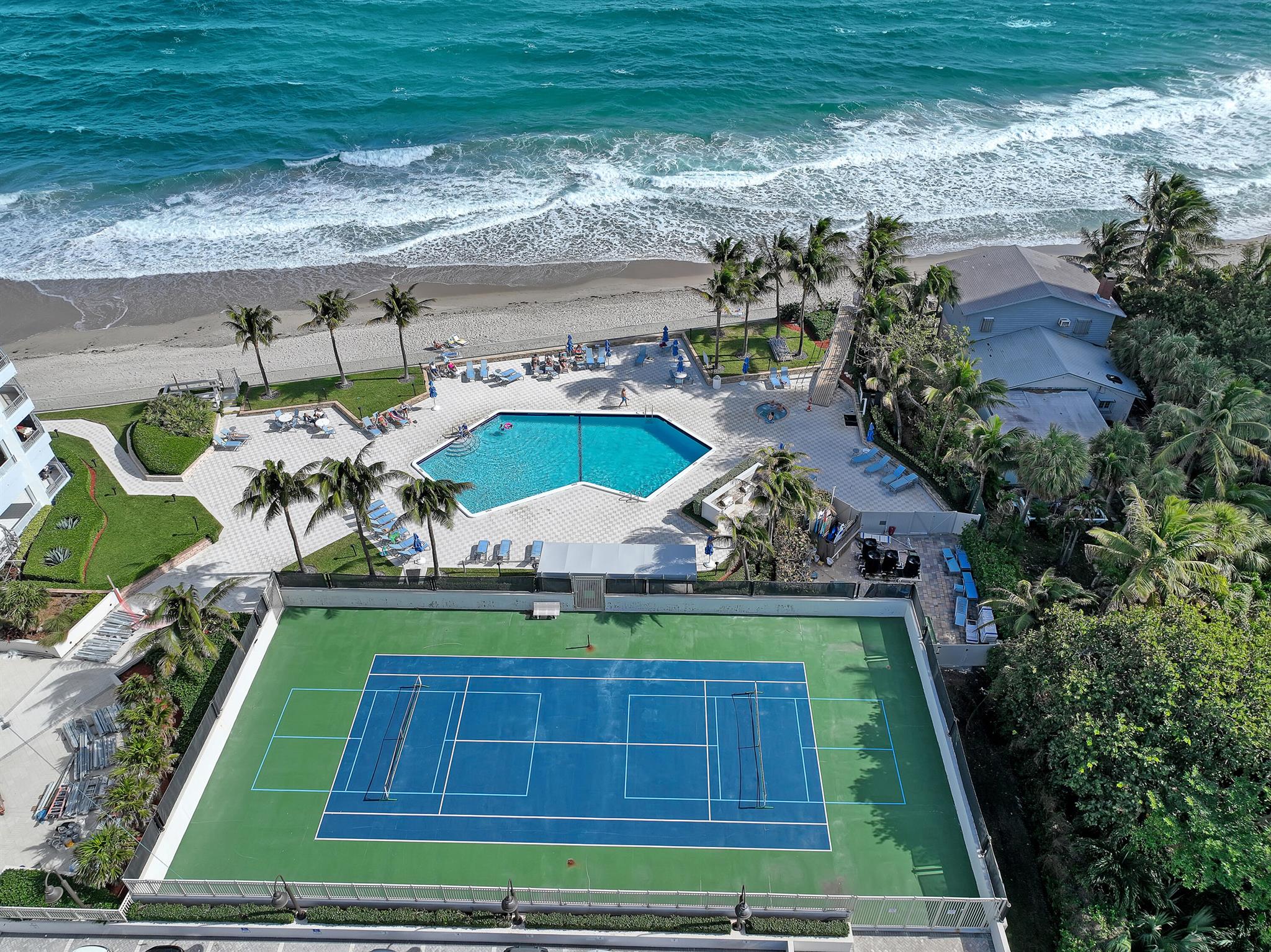 Corniche Condo - Residential Lease