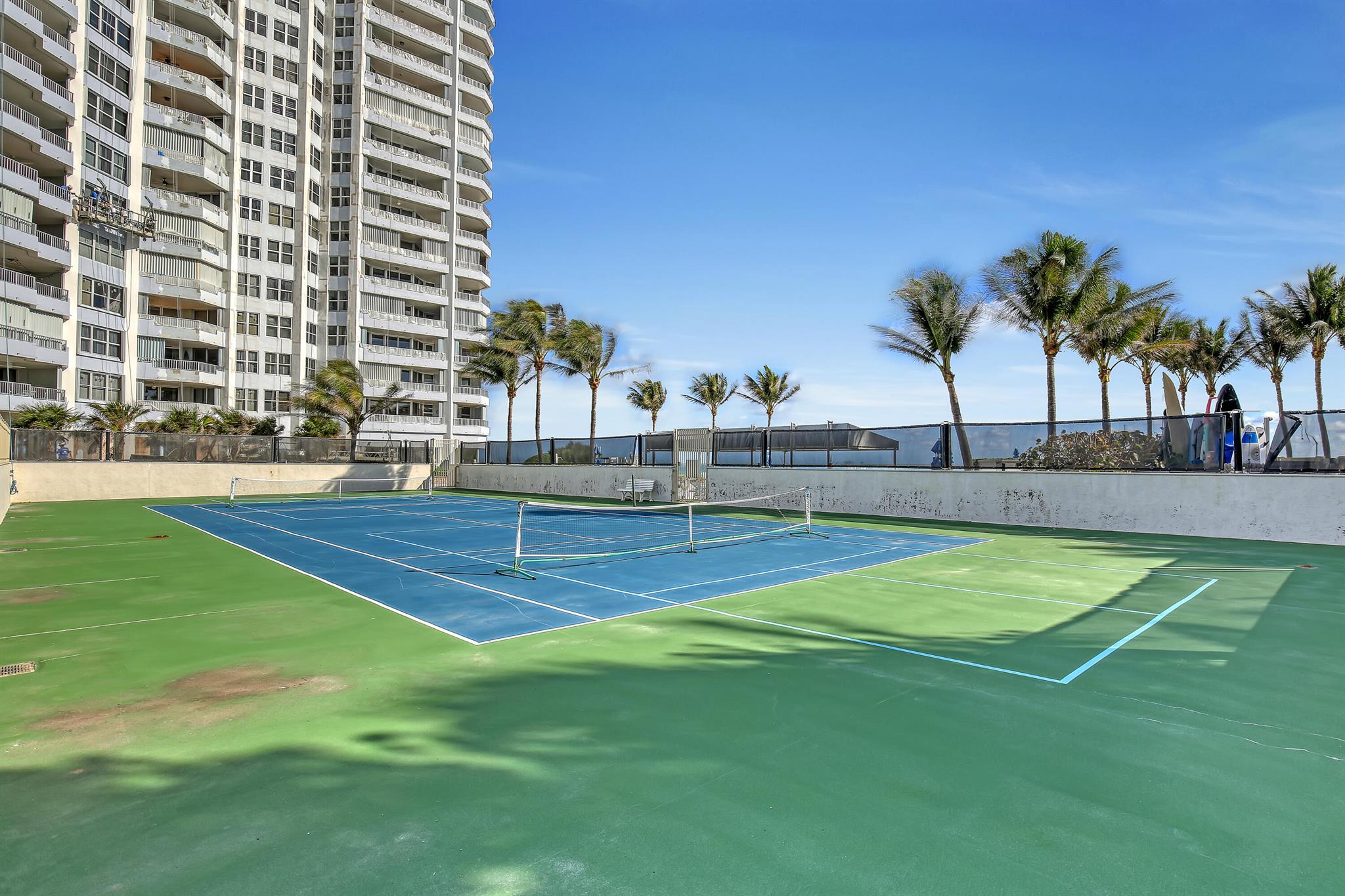 Corniche Condo - Residential Lease