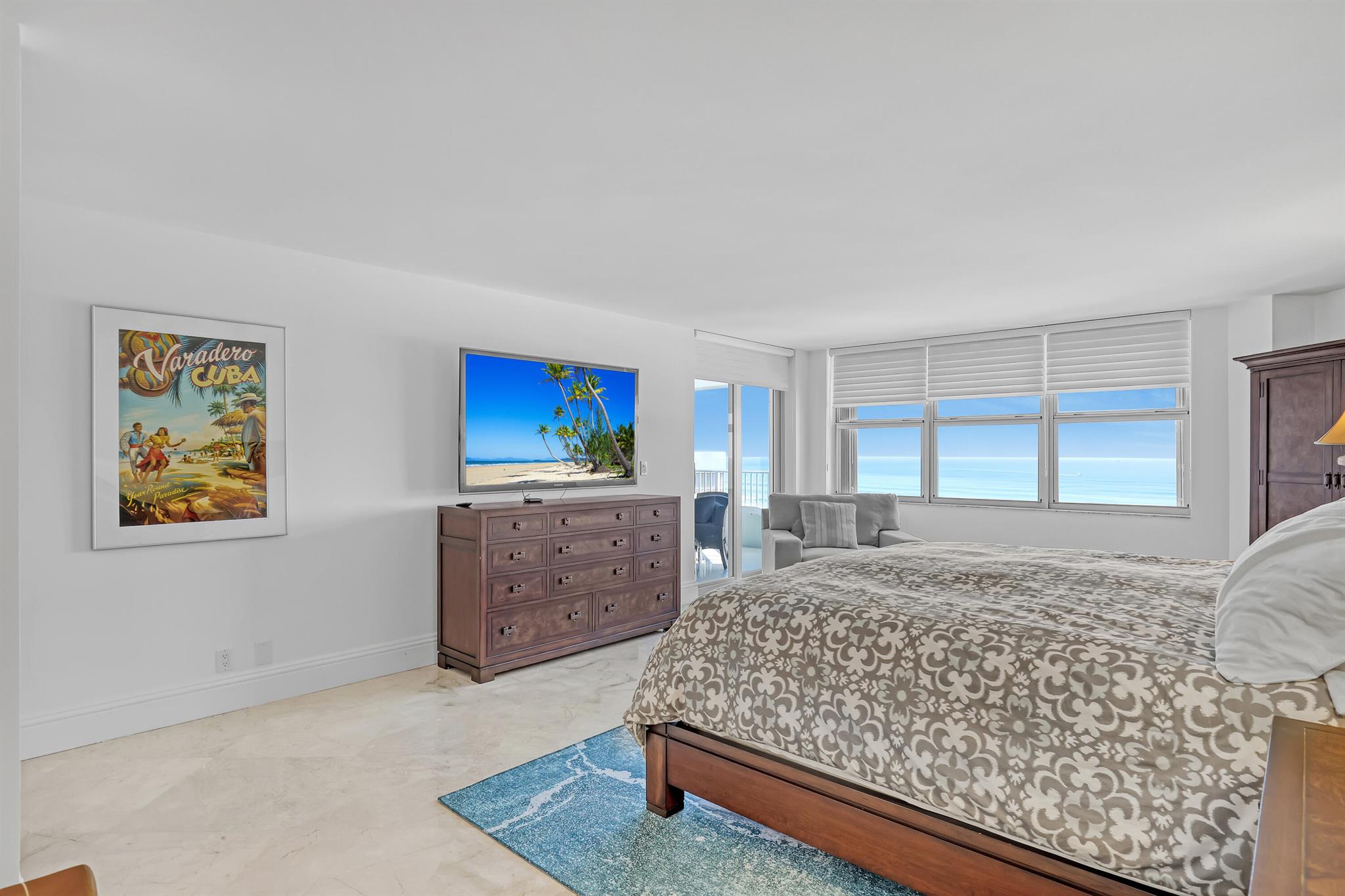 Corniche Condo - Residential Lease