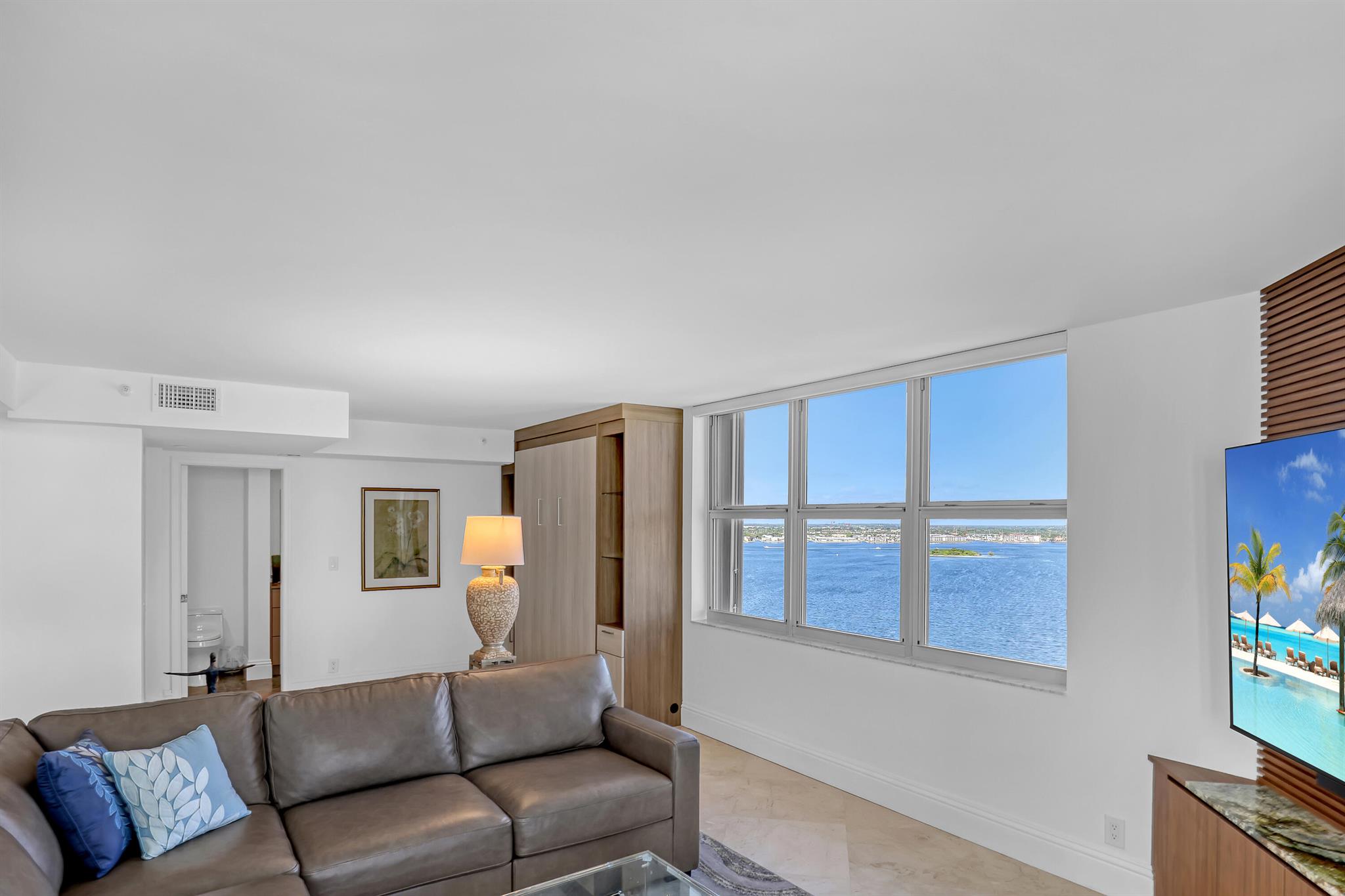 Corniche Condo - Residential Lease