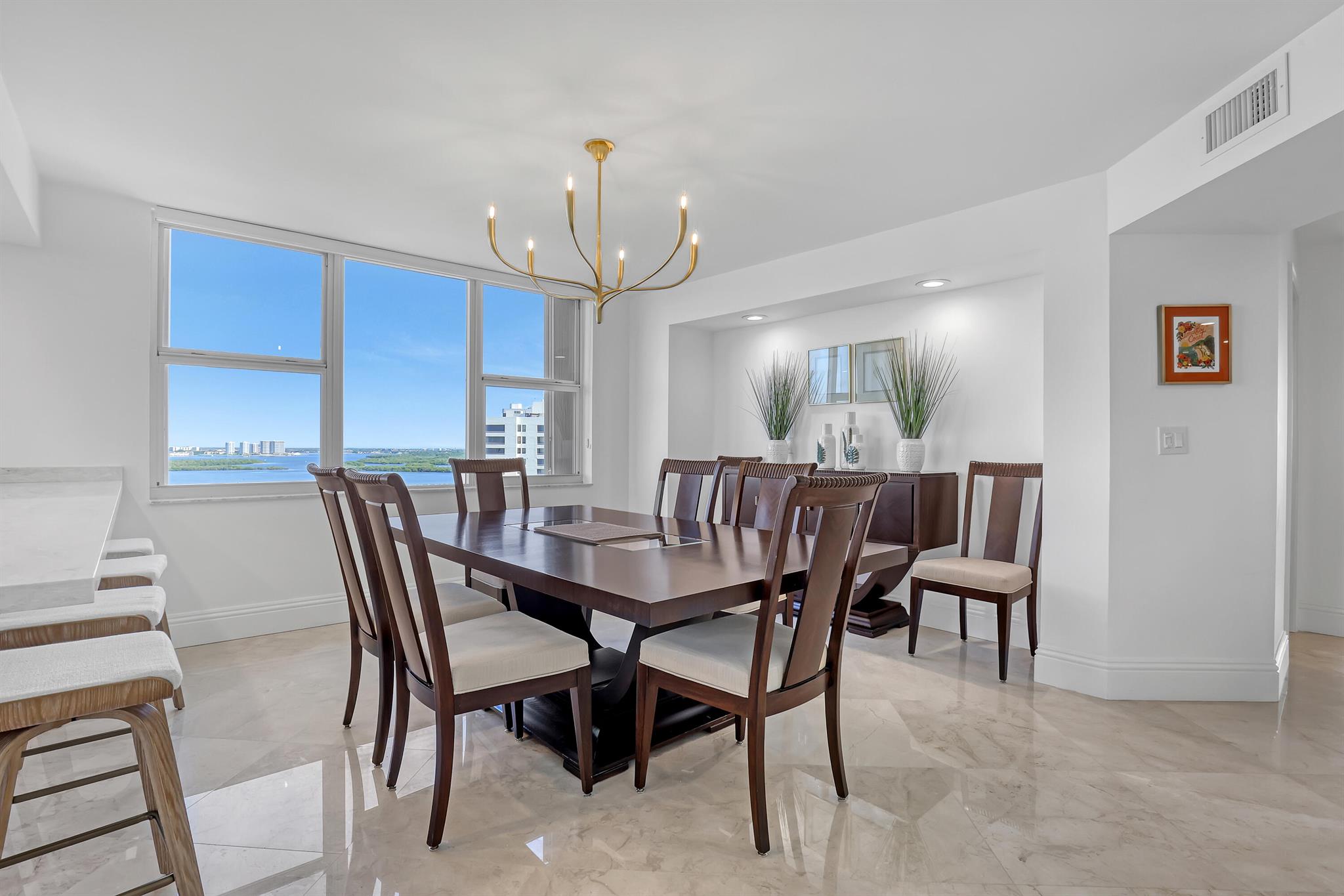 Corniche Condo - Residential Lease