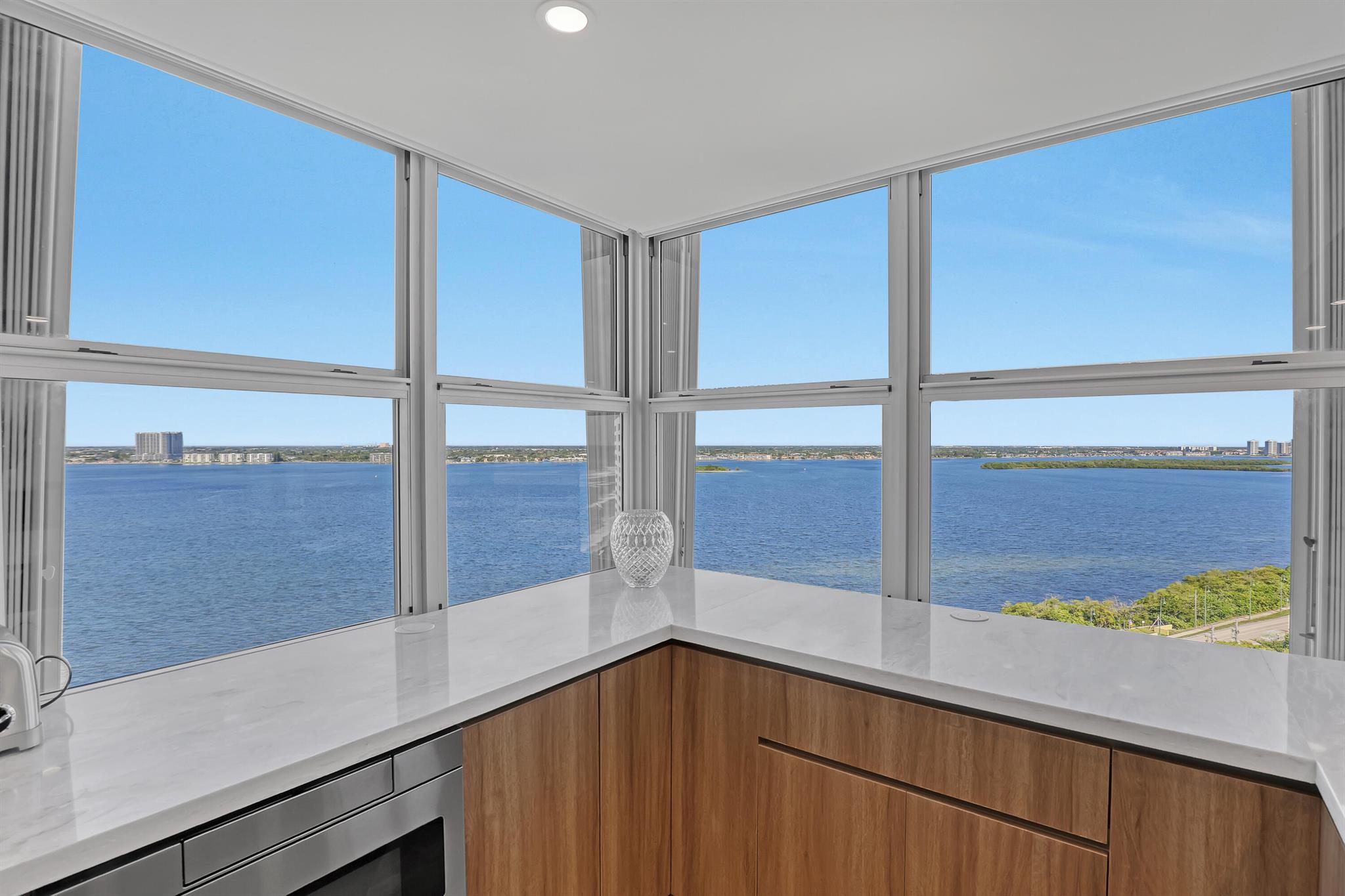 Corniche Condo - Residential Lease