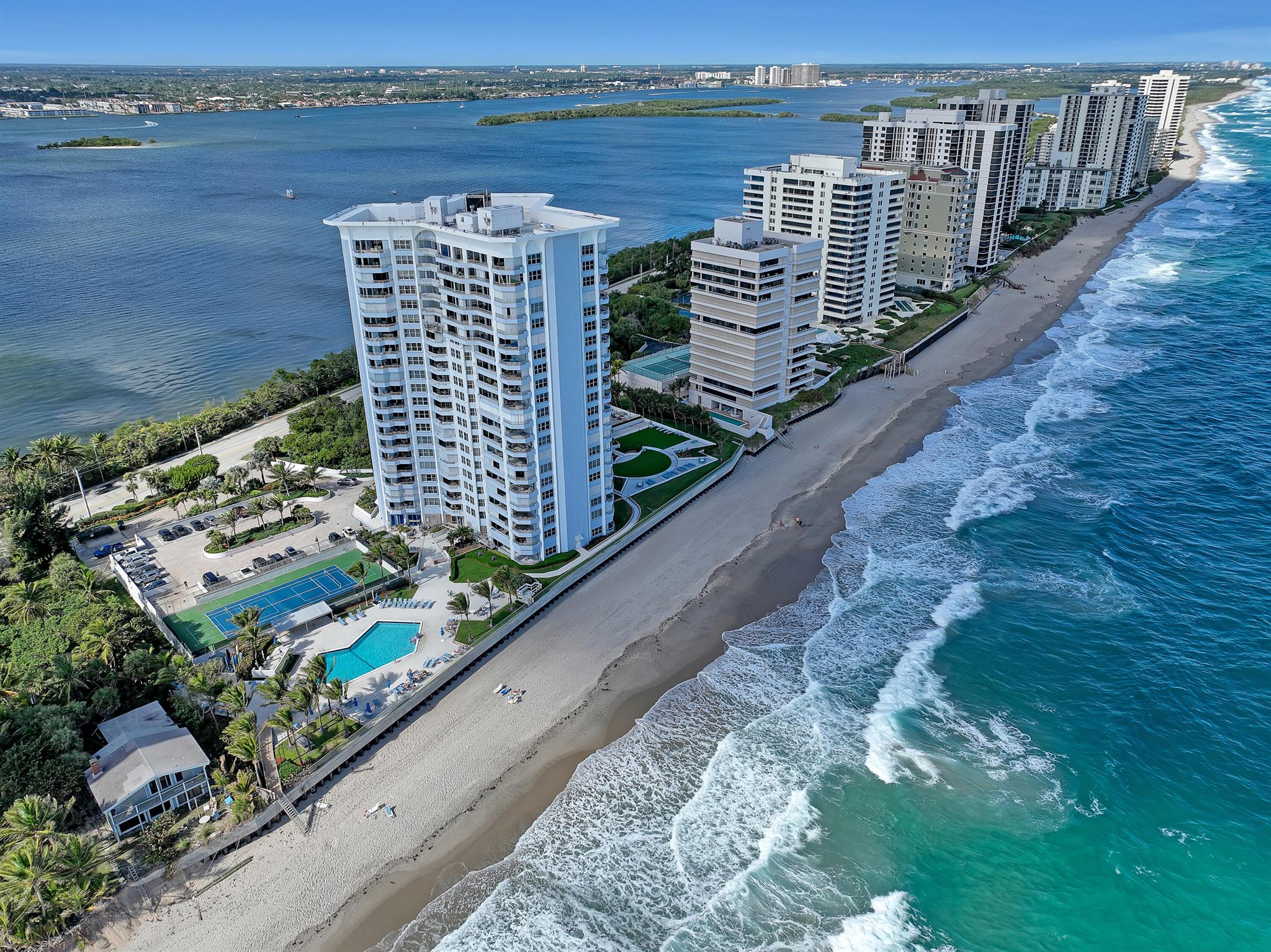 Corniche Condo - Residential Lease