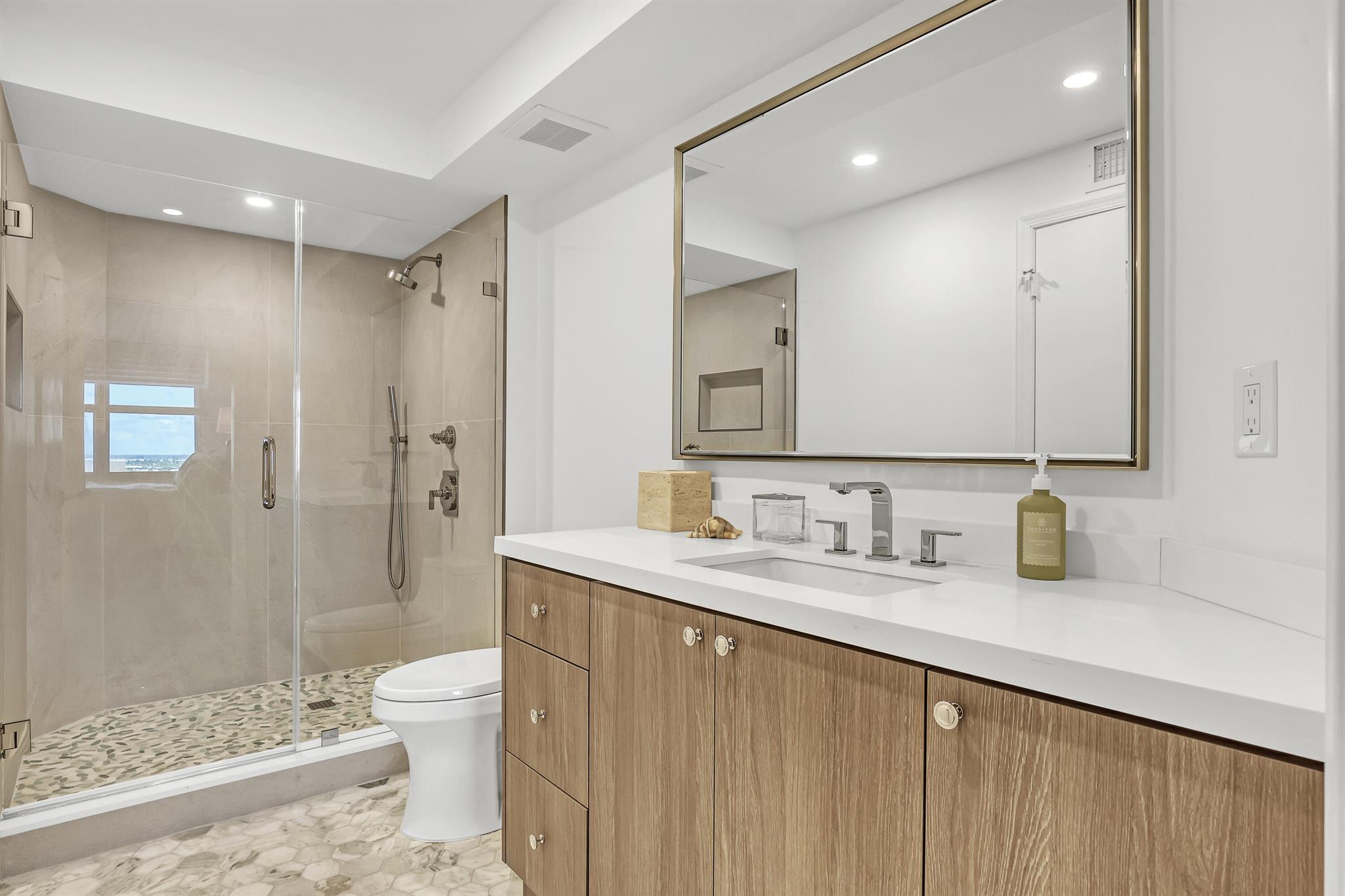 Corniche Condo - Residential Lease