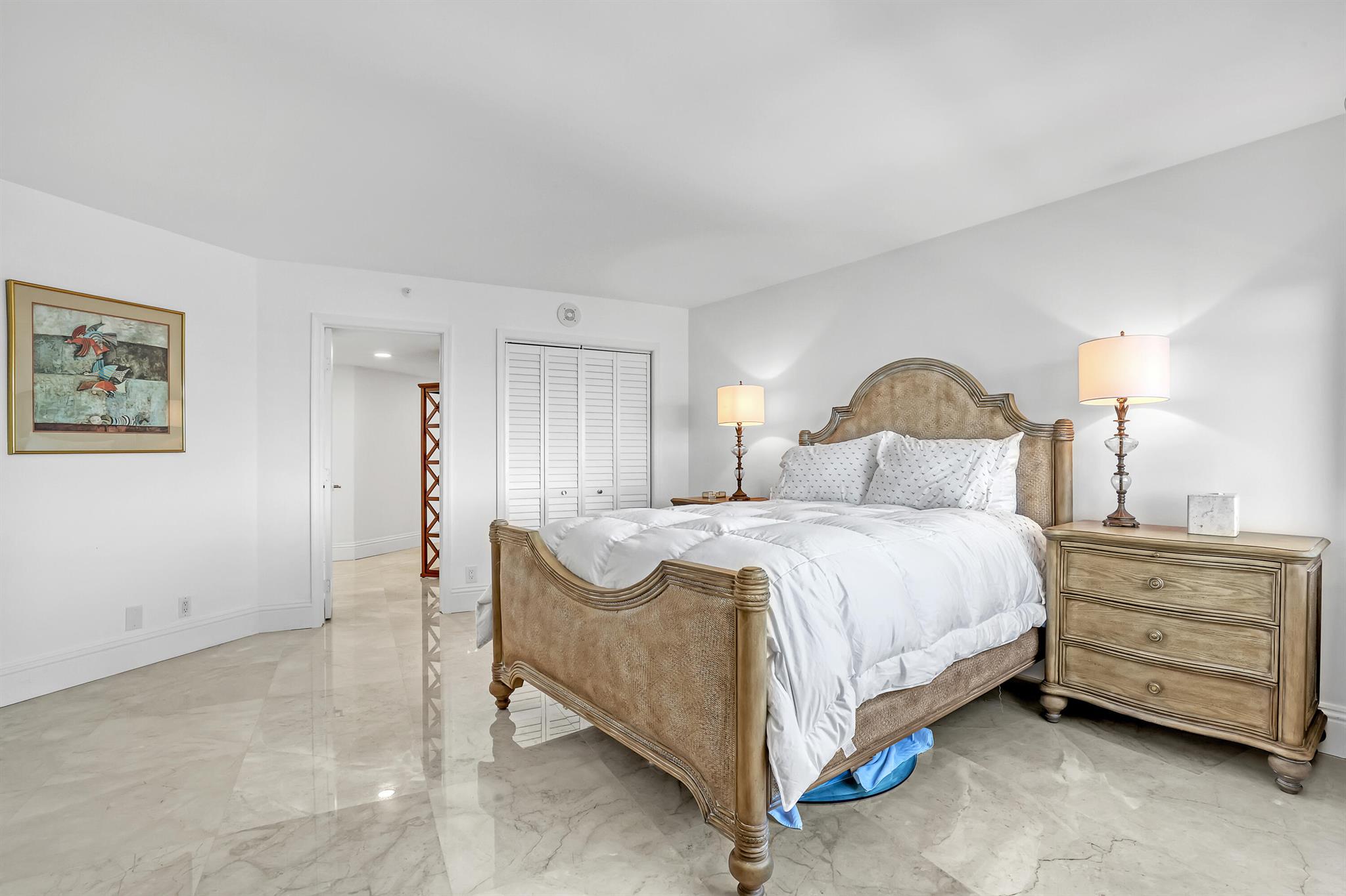 Corniche Condo - Residential Lease