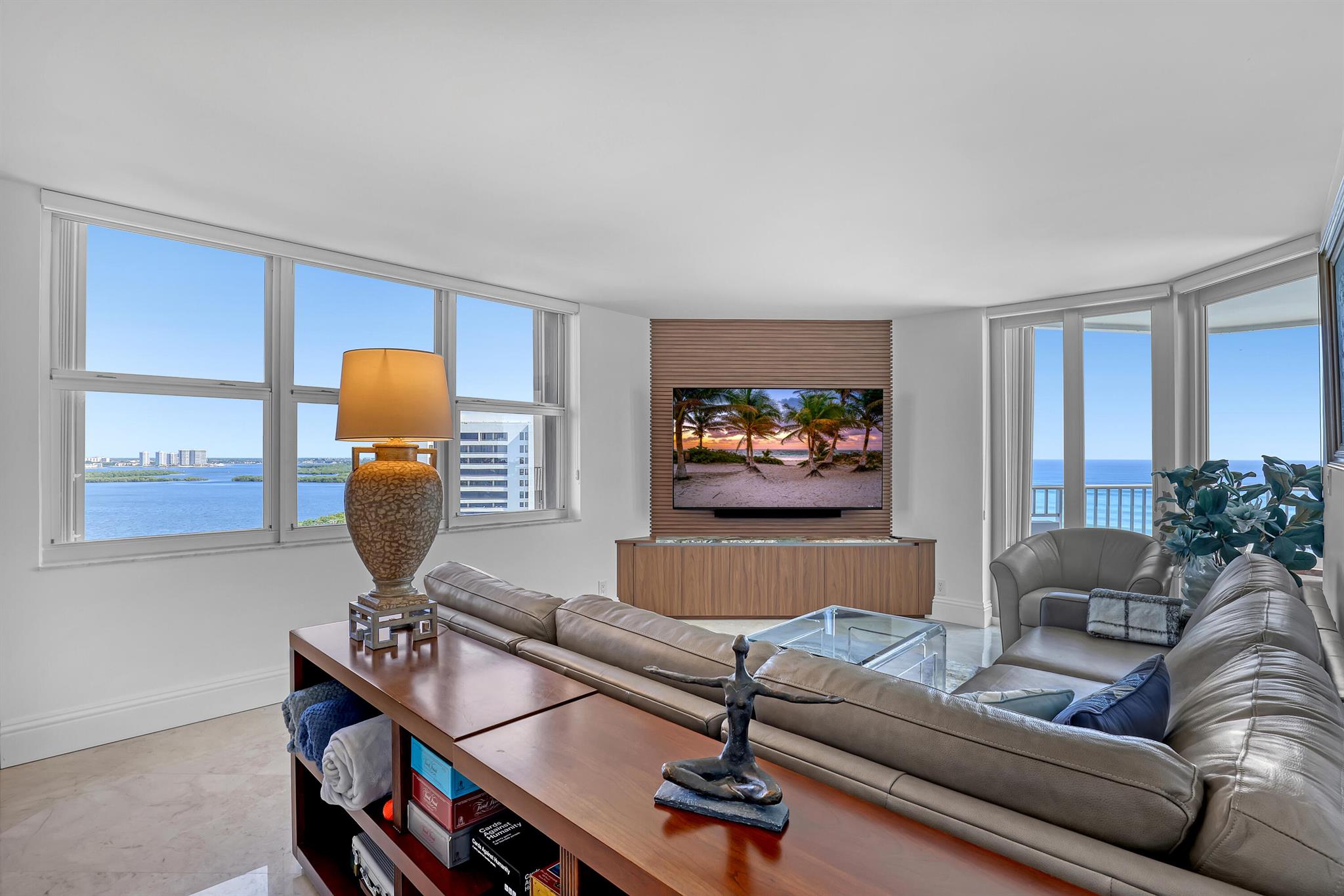Corniche Condo - Residential Lease