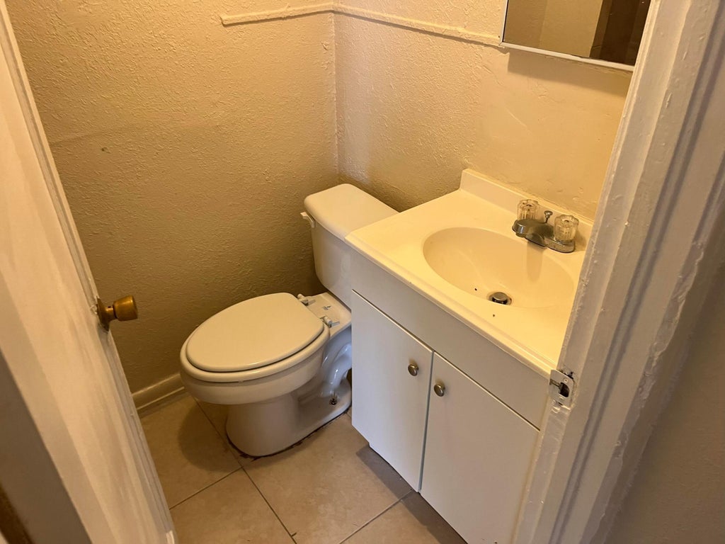 Photo of 611 N Broadway #A, Lantana, FL 33462 (MLS # B26037049)