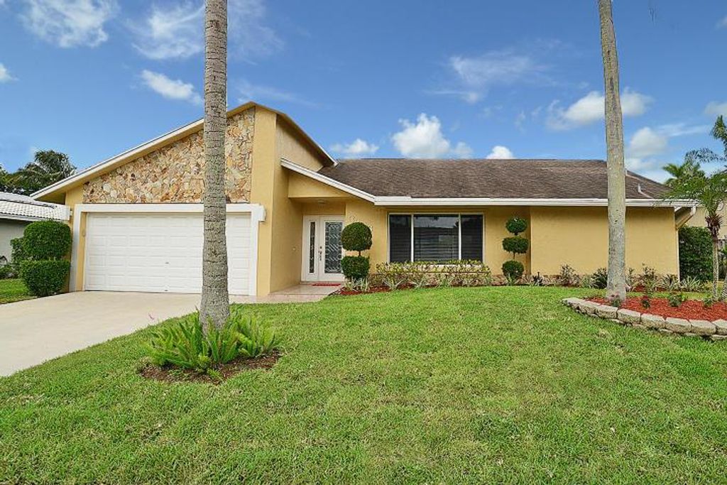 Photo of 3306 NW 28th Terrace, Boca Raton, FL 33434 (MLS # R10747469)