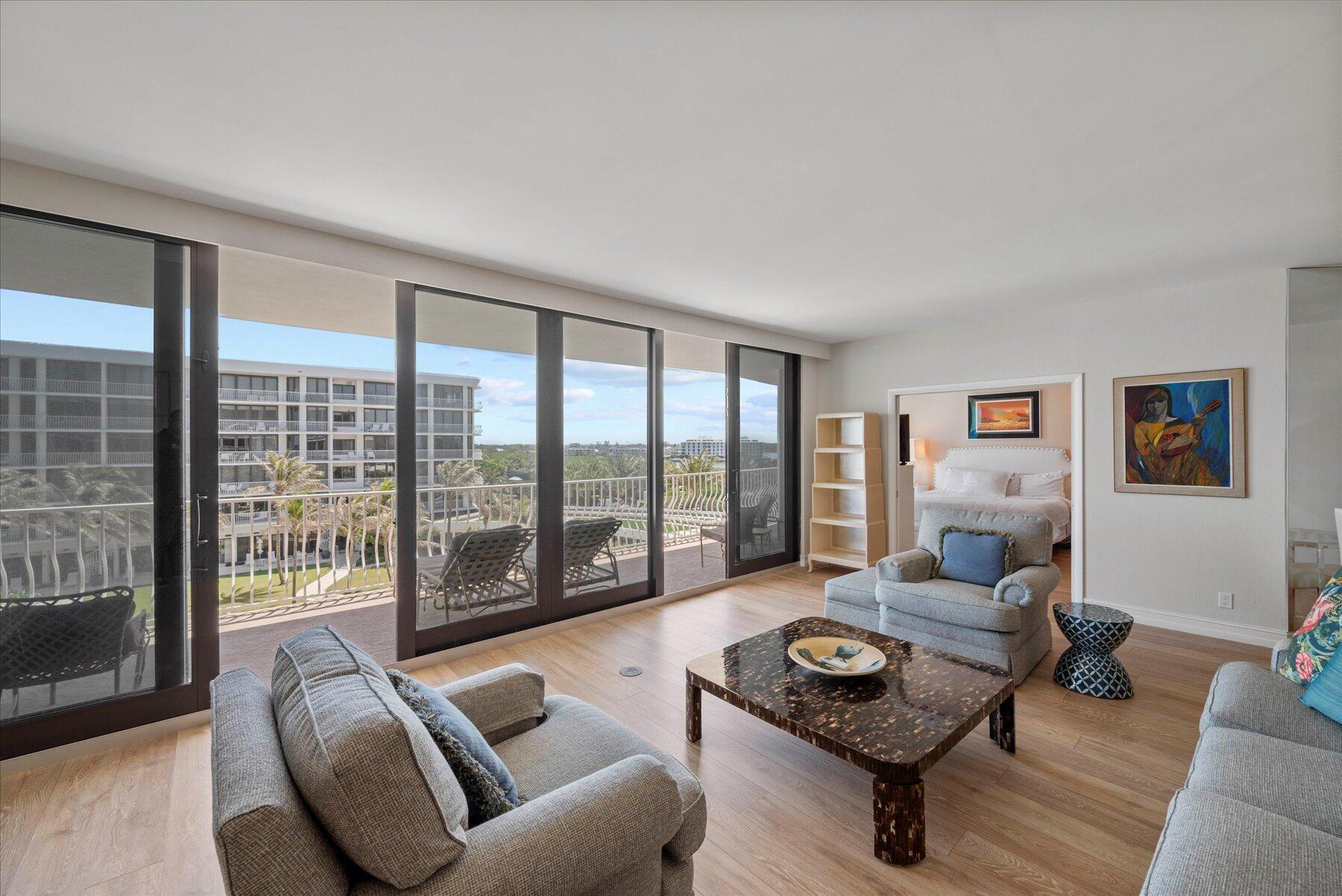 TWO THOUSAND CONDO - Residential