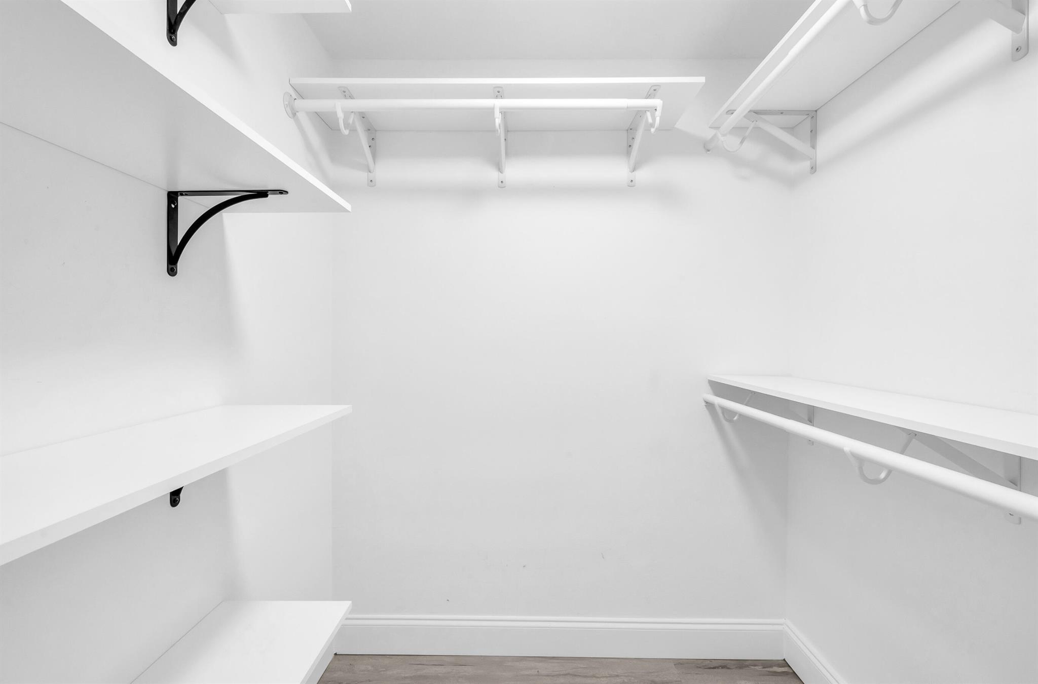 LAGO DEL REY NORTH CONDO - Residential