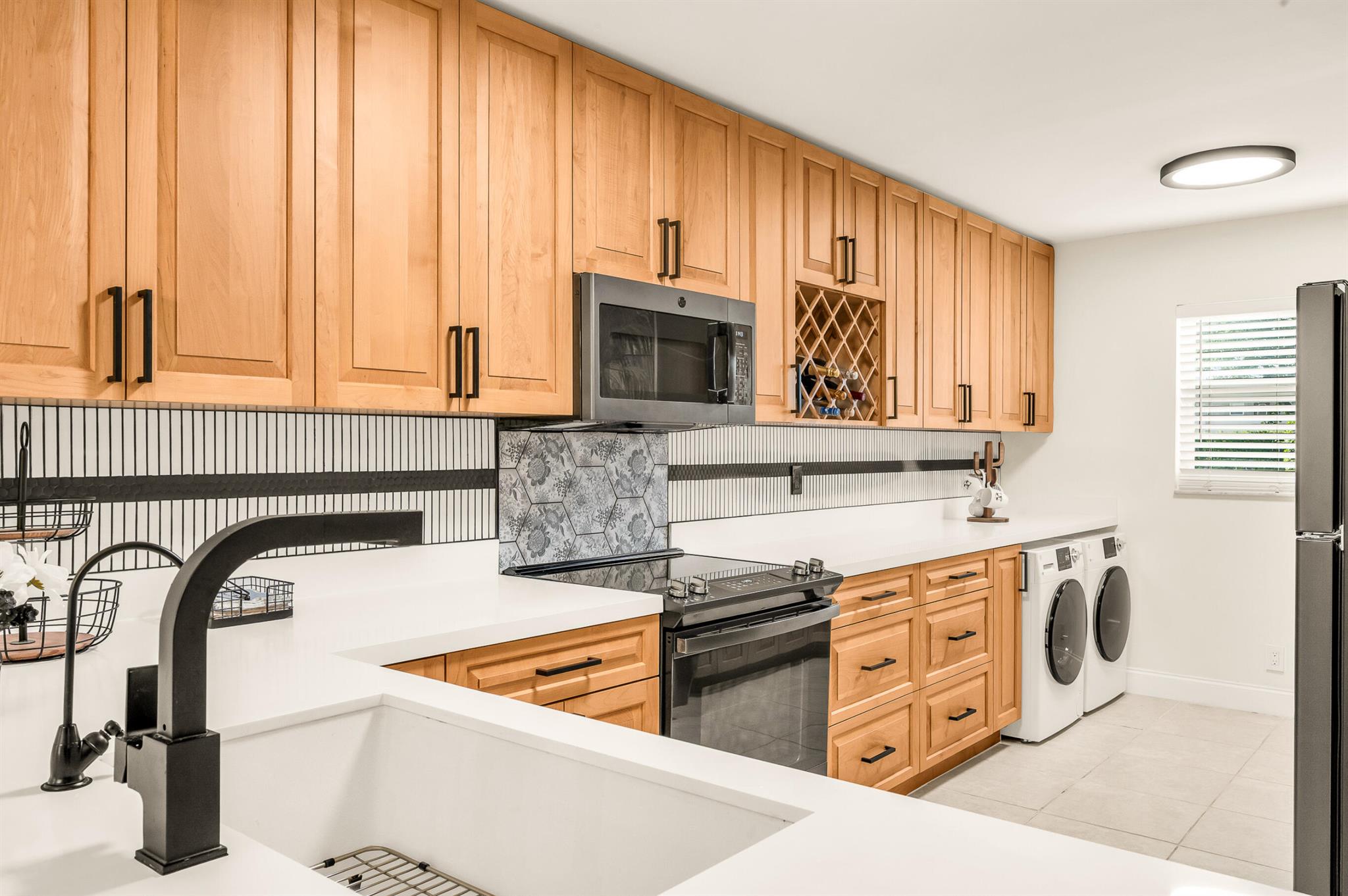 LAGO DEL REY NORTH CONDO - Residential