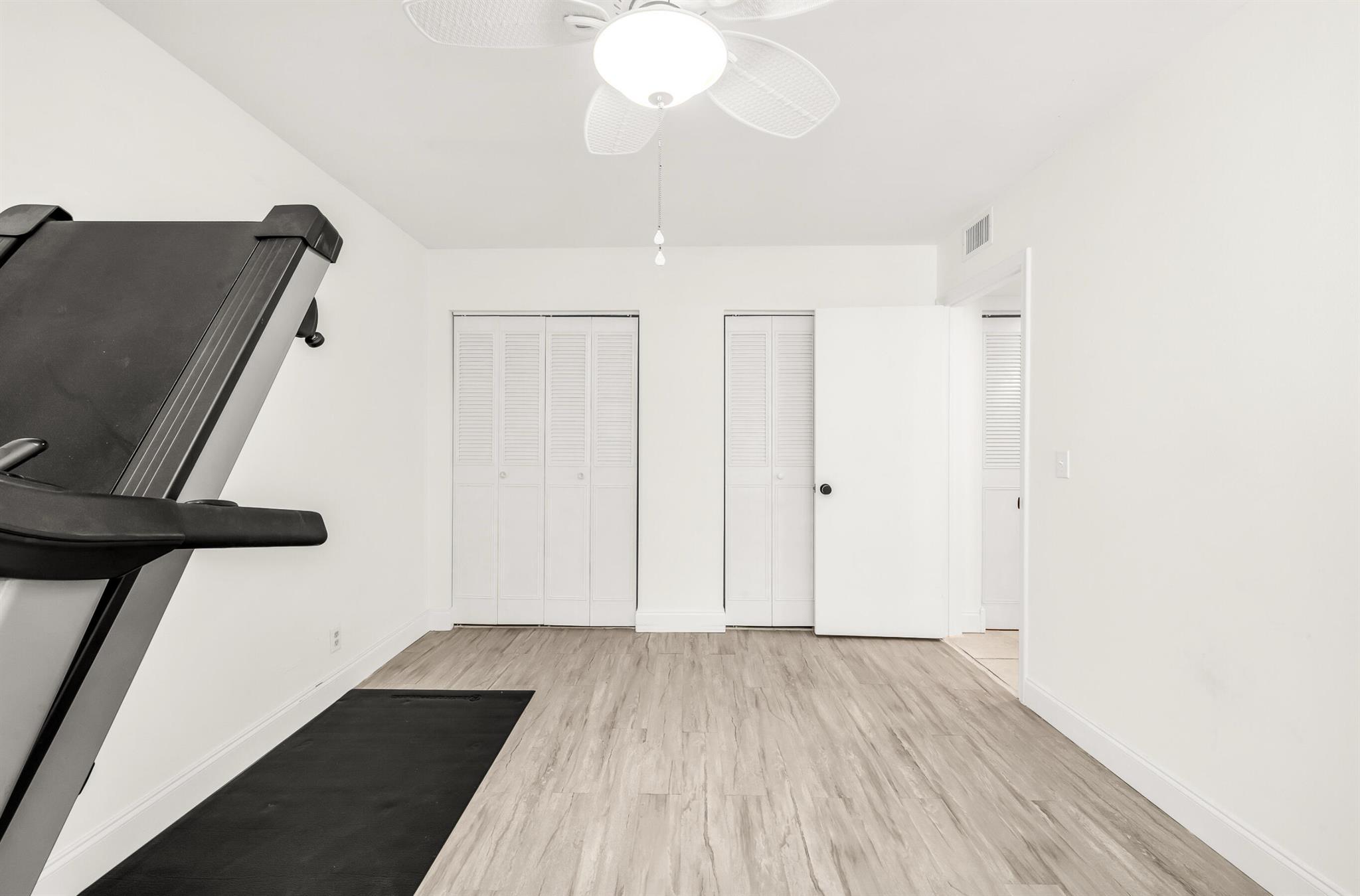 LAGO DEL REY NORTH CONDO - Residential