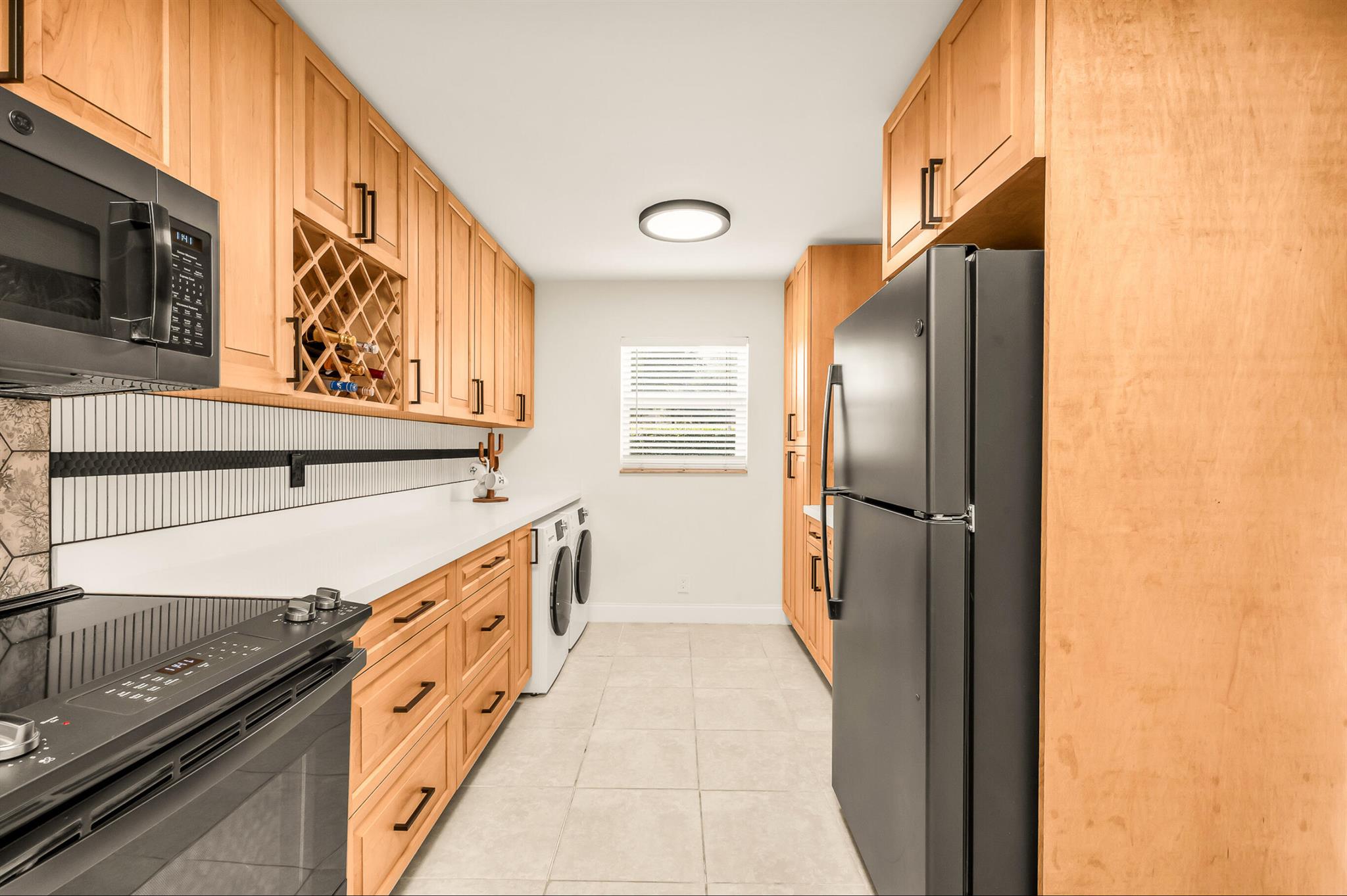 LAGO DEL REY NORTH CONDO - Residential