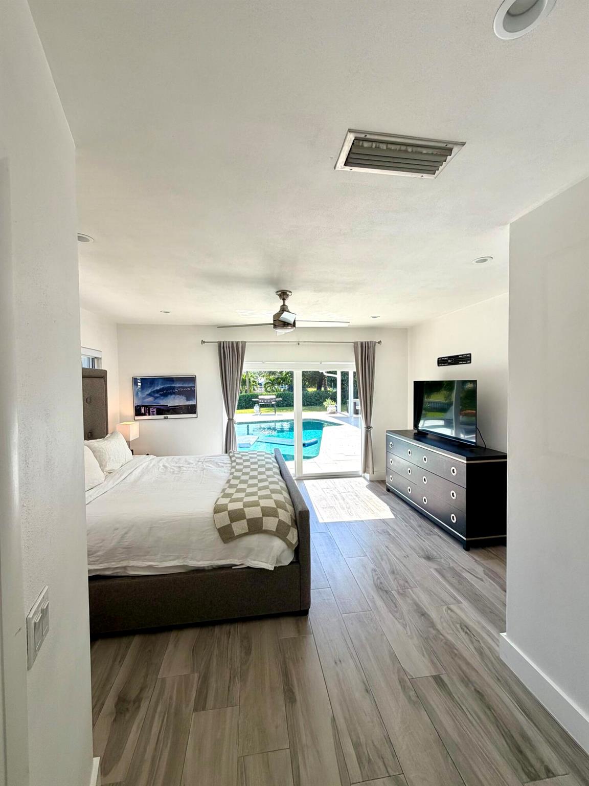 PALMETTO PARK TERRACE UNI - Residential Lease