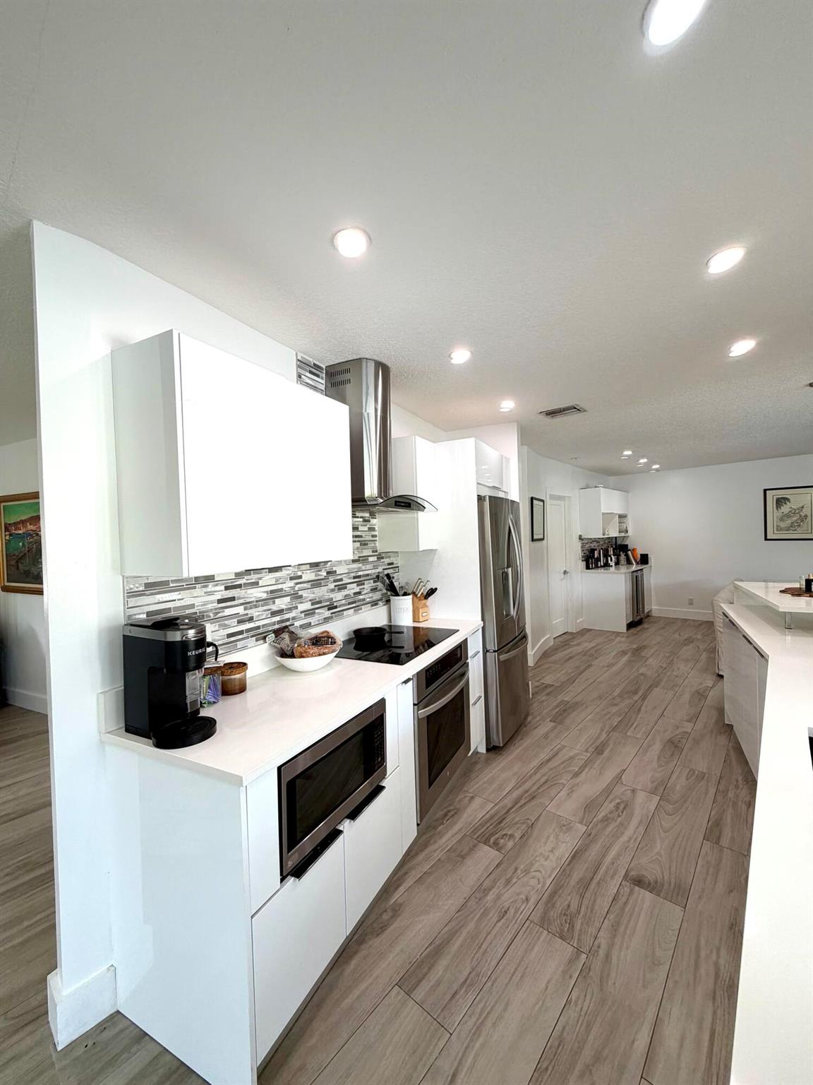 PALMETTO PARK TERRACE UNI - Residential Lease