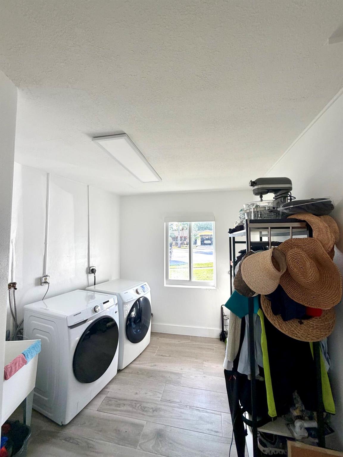 PALMETTO PARK TERRACE UNI - Residential Lease