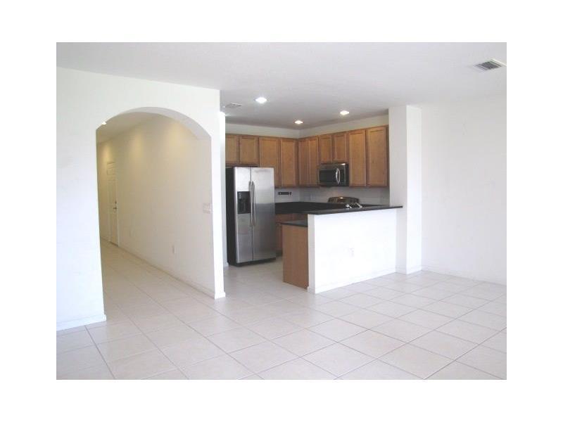 Las Brisas - Residential