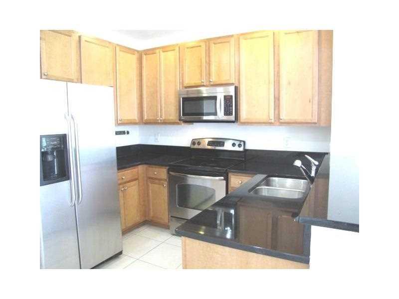 Las Brisas - Residential